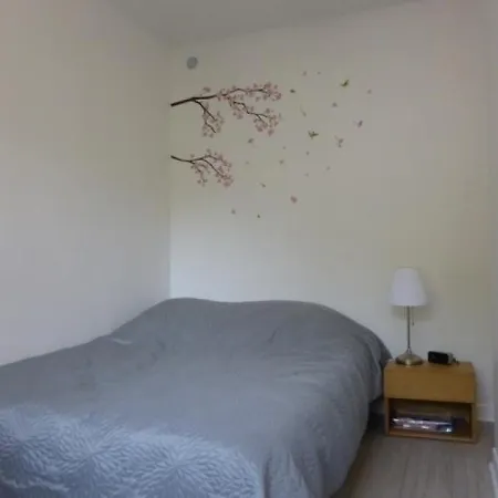 Appartement Beausoleil - *